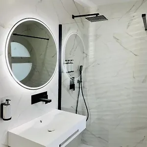 2* Pensión Nerjarooms