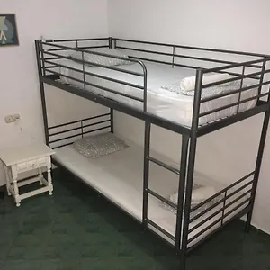  Hostal Easy